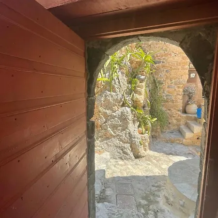 Vecchia Casa Βίλα *